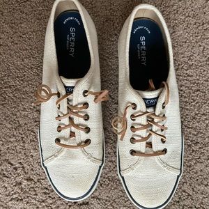 SPERRY TOP-SIDER!!!